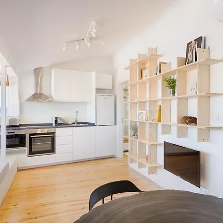 Romantic Gem In Graça * Lissabon