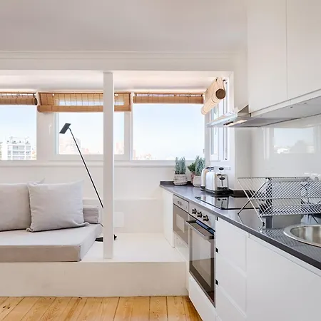 Romantic Gem In Graca Appartement